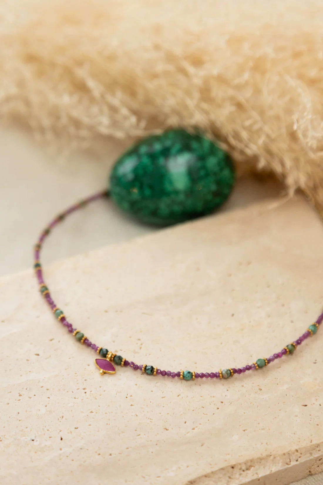 Le Collier Tessa rubis et chrysocolle by So by So Jewels